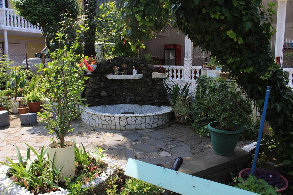 Hotel Nino Kobuleti Exterior foto